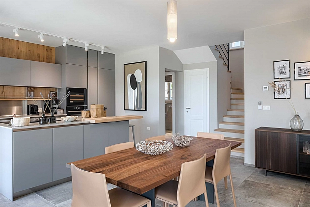 Villa Oaza mit  Pool